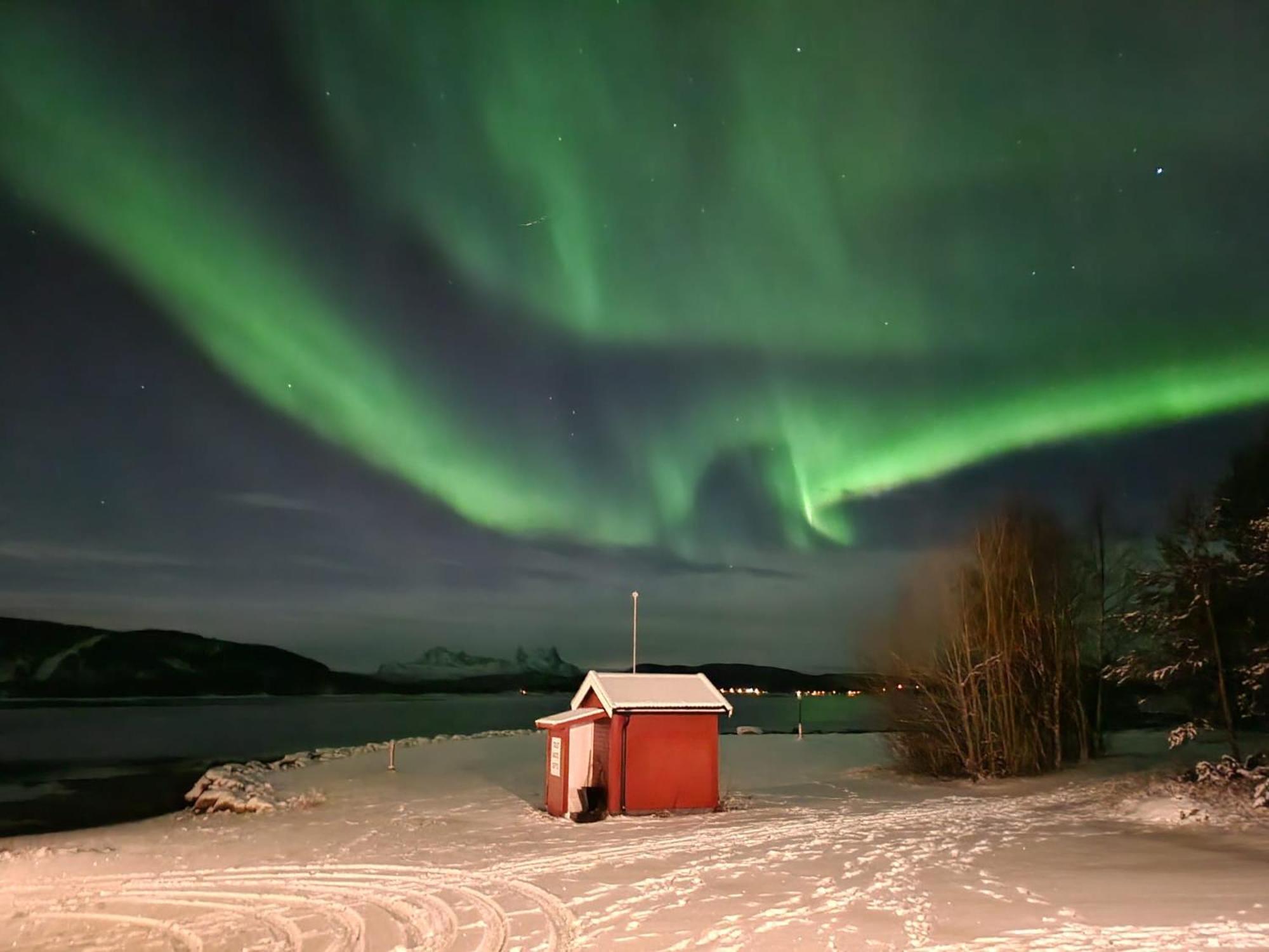 Ulvsvag Gjestgiveri Og Fjordcamping As Zewnętrze zdjęcie